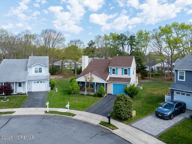 14 Bellwood Court, Barnegat, NJ 08005