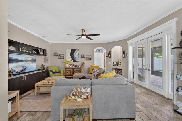 11405 VILLAGE BROOK DRIVE, Riverview, FL 33579
