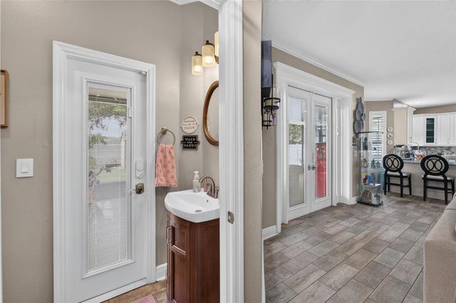 11405 VILLAGE BROOK DRIVE, Riverview, FL 33579
