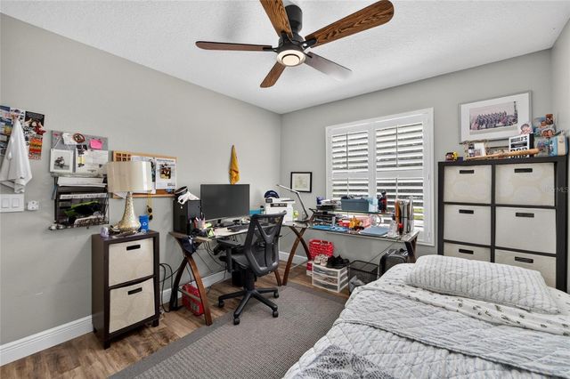 11405 VILLAGE BROOK DRIVE, Riverview, FL 33579