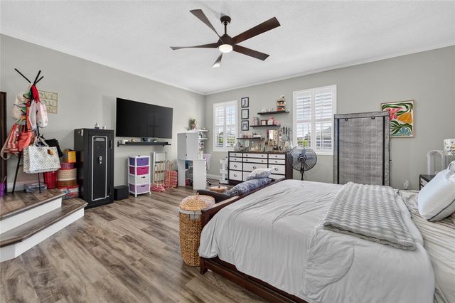 11405 VILLAGE BROOK DRIVE, Riverview, FL 33579