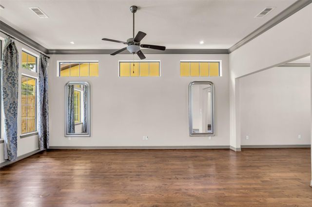 1535 Woodbend Park W, Houston, TX 77055