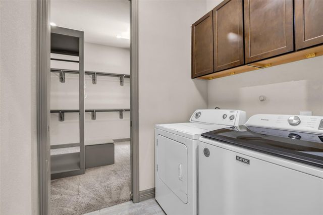 1535 Woodbend Park W, Houston, TX 77055