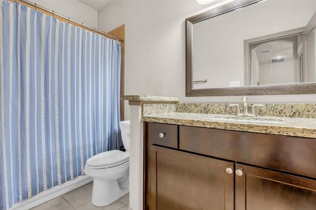 1535 Woodbend Park W, Houston, TX 77055