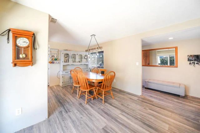 1643 Oak Hill Drive, Escondido, CA 92027