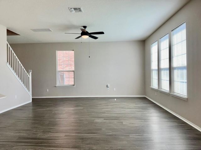 114 Danish DR, Hutto, TX 78634