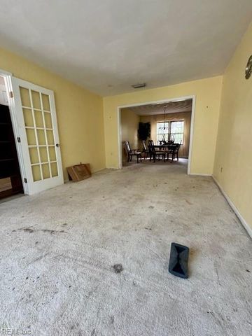 2048 Trumbull CT, Virginia Beach, VA 23464