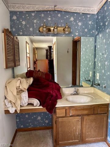 2048 Trumbull CT, Virginia Beach, VA 23464