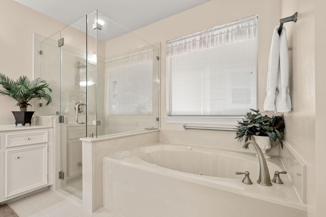 100 April Breeze Street, Conroe, TX 77356