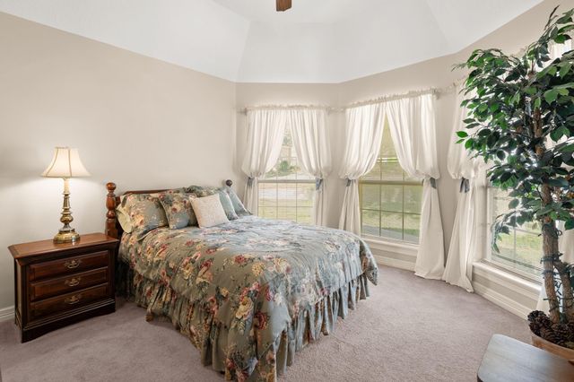 100 April Breeze Street, Conroe, TX 77356