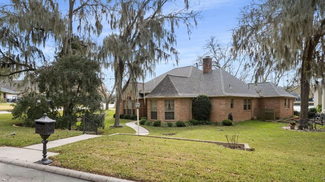 100 April Breeze Street, Conroe, TX 77356