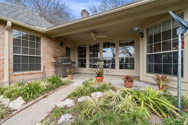 100 April Breeze Street, Conroe, TX 77356