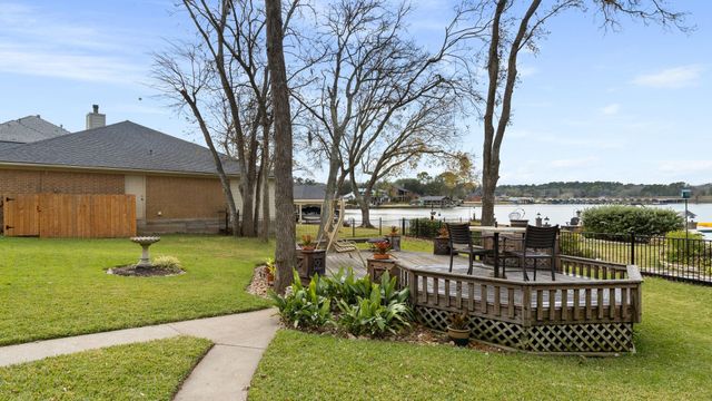 100 April Breeze Street, Conroe, TX 77356