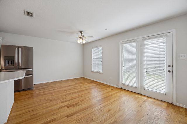 212 Silver Spur Drive, Waxahachie, TX 75165