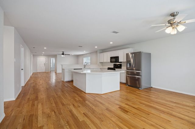 212 Silver Spur Drive, Waxahachie, TX 75165