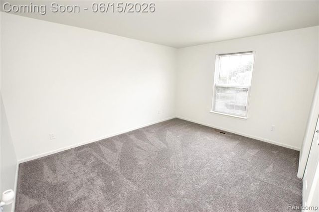 6240 Moonstone Court, Grand Blanc, MI 48439