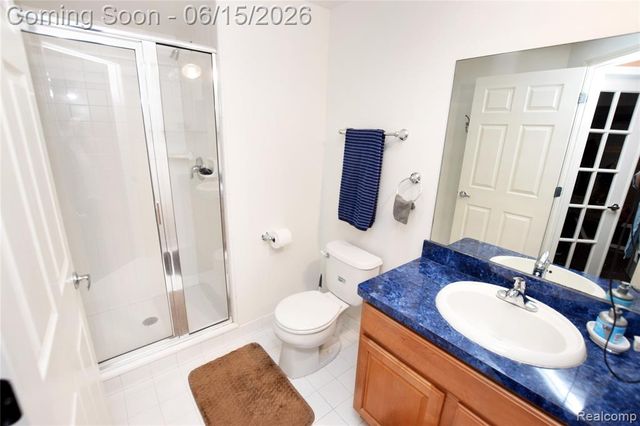 6240 Moonstone Court, Grand Blanc, MI 48439