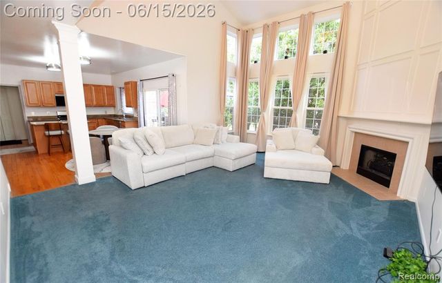 6240 Moonstone Court, Grand Blanc, MI 48439