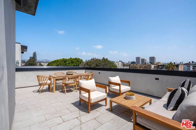11655 Missouri Avenue, Los Angeles, CA 90025
