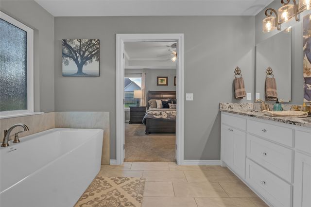 3014 N Briarwood Avenue, Catoosa, OK 74015