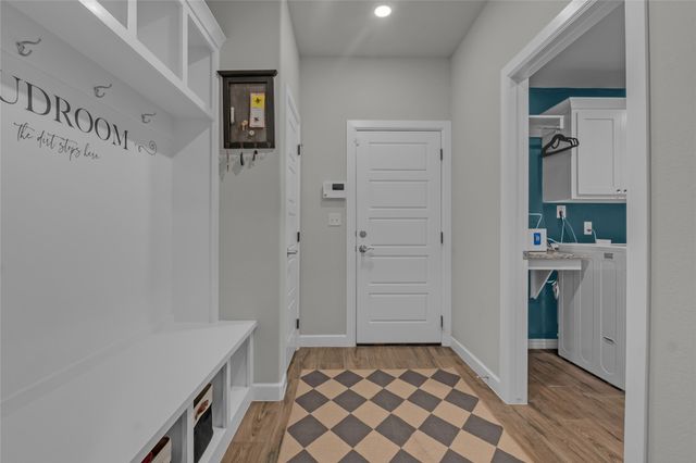 3014 N Briarwood Avenue, Catoosa, OK 74015