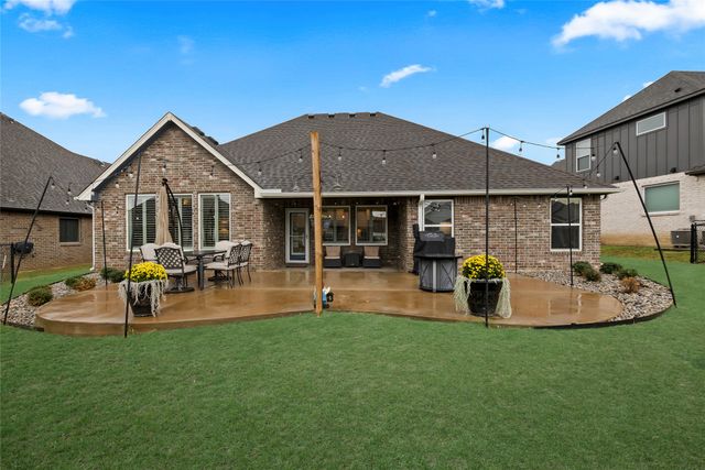 3014 N Briarwood Avenue, Catoosa, OK 74015