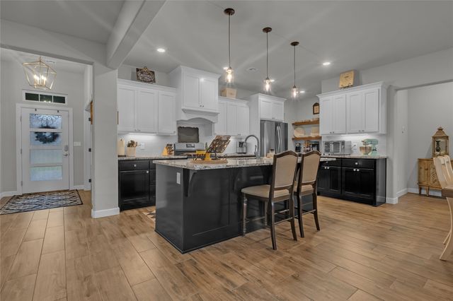 3014 N Briarwood Avenue, Catoosa, OK 74015