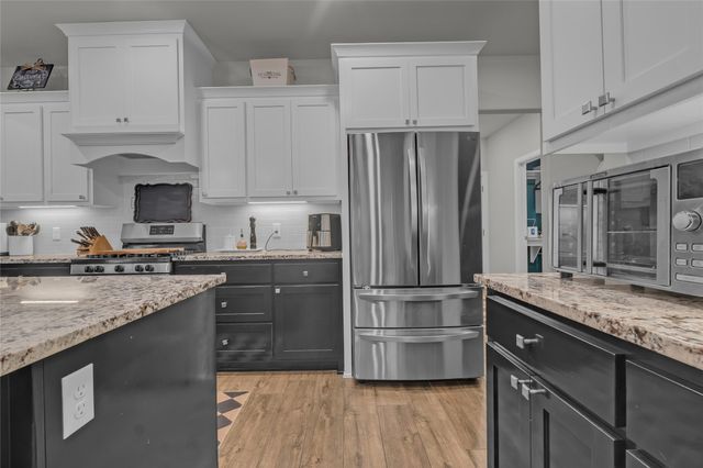 3014 N Briarwood Avenue, Catoosa, OK 74015