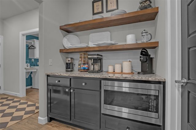 3014 N Briarwood Avenue, Catoosa, OK 74015