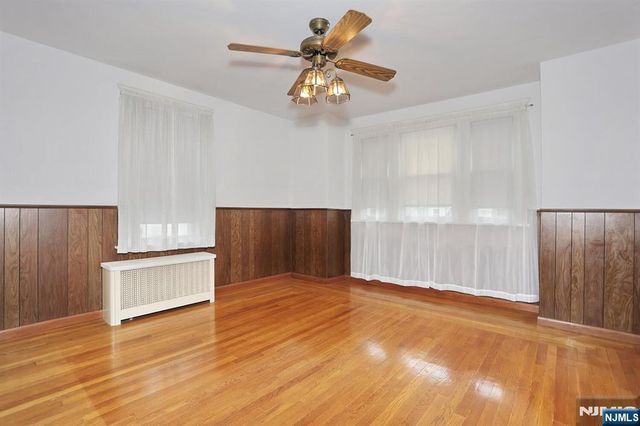 135 Linden Avenue, Dumont, NJ 07628