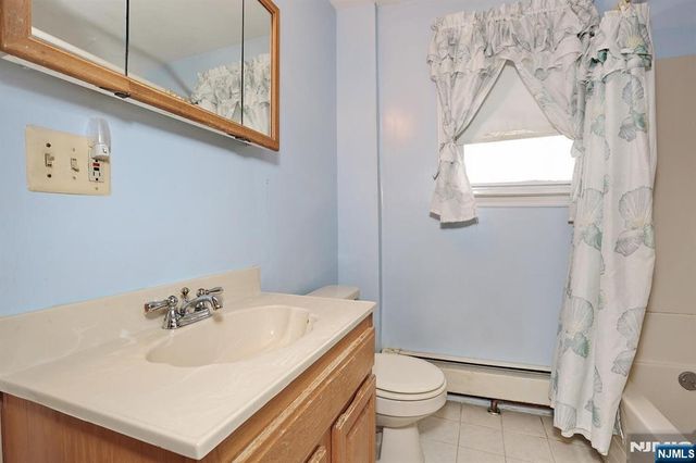 135 Linden Avenue, Dumont, NJ 07628