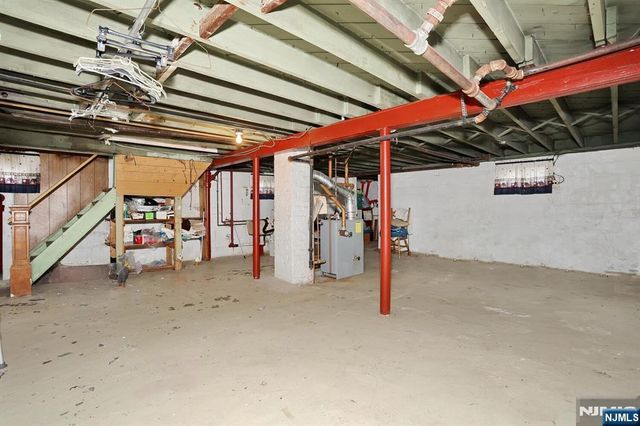 135 Linden Avenue, Dumont, NJ 07628