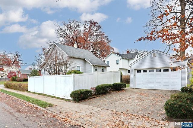 135 Linden Avenue, Dumont, NJ 07628