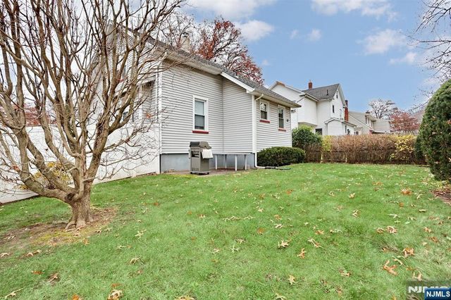 135 Linden Avenue, Dumont, NJ 07628