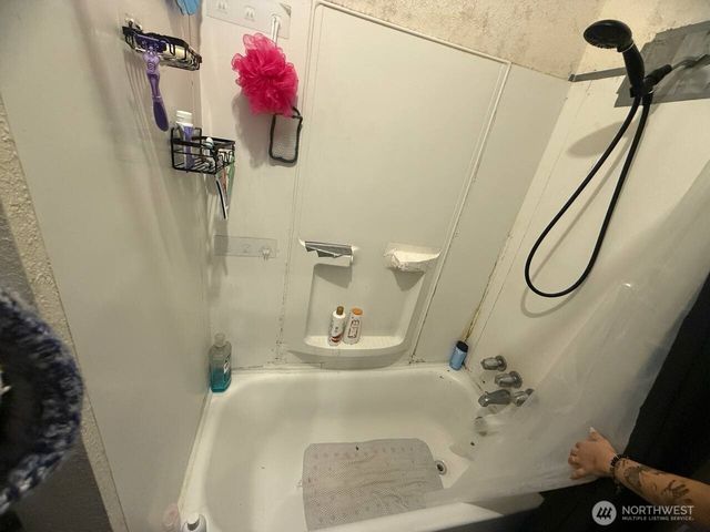 1502 A Street, Auburn, WA 98002