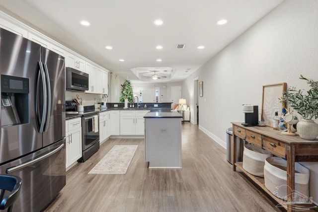 515 Evening Falls Dr, Pensacola, FL 32534