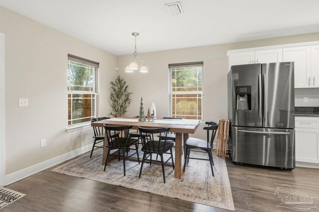 515 Evening Falls Dr, Pensacola, FL 32534