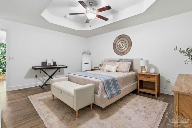 515 Evening Falls Dr, Pensacola, FL 32534