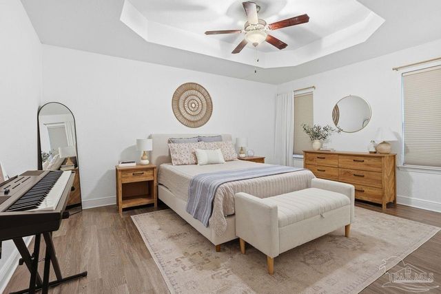 515 Evening Falls Dr, Pensacola, FL 32534