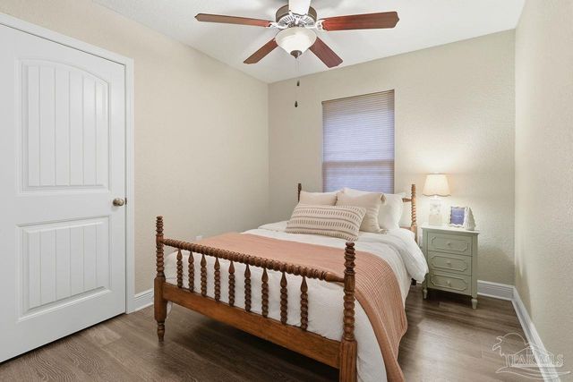 515 Evening Falls Dr, Pensacola, FL 32534