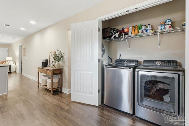 515 Evening Falls Dr, Pensacola, FL 32534