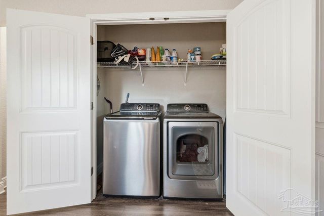 515 Evening Falls Dr, Pensacola, FL 32534