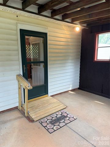 535 Plato Lee Road, Shelby, NC 28150