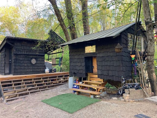 207 Lister Road, Landrum, SC 29356