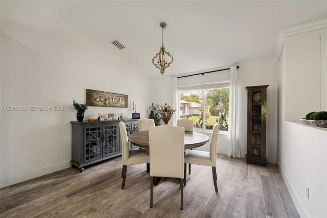 7400 SW 170th Ter, Palmetto Bay, FL 33157