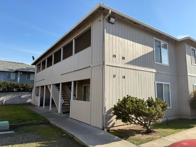 517 Western Avenue 17-20, Medford, OR 97501
