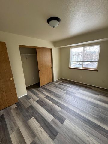 517 Western Avenue 17-20, Medford, OR 97501