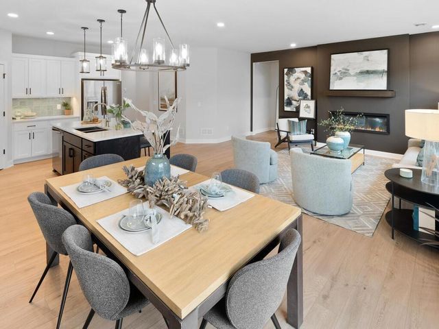 7809 Austin Path, Inver Grove Heights, MN 55077