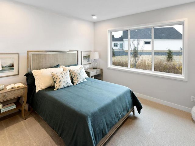 7809 Austin Path, Inver Grove Heights, MN 55077