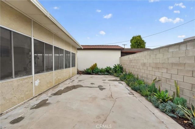 300 N Marengo Ave, Alhambra, CA 91801